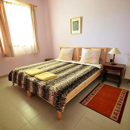 Gergely Tanya Garabonc