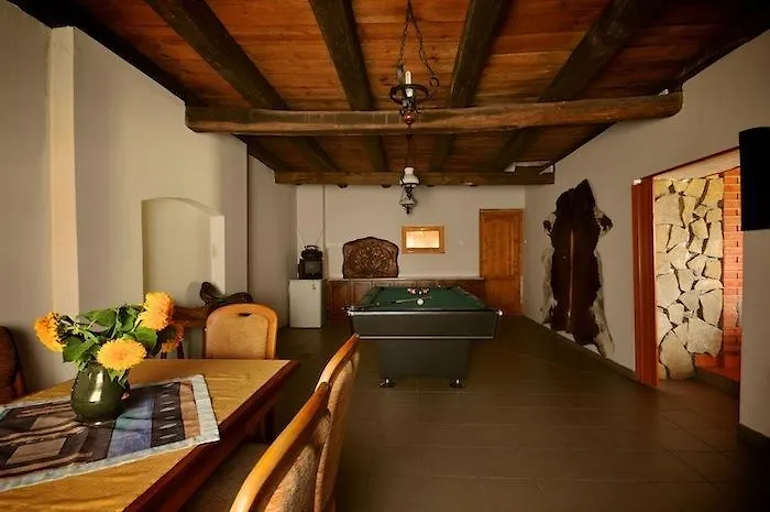 Gasthuis Gergely Tanya Garabonc