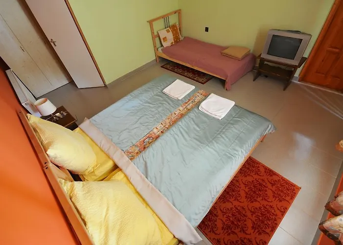 Gergely Tanya Garabonc