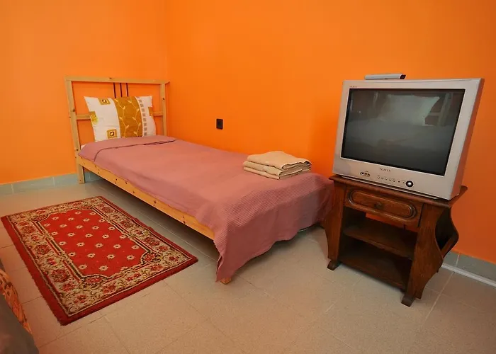 Gergely Tanya Garabonc