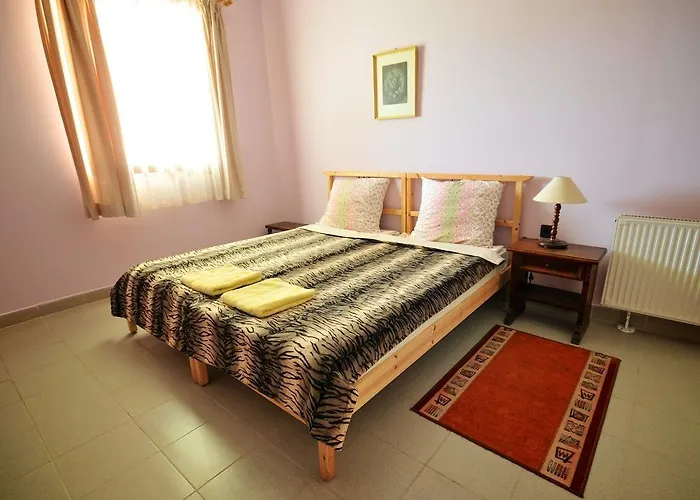 Gergely Tanya Garabonc